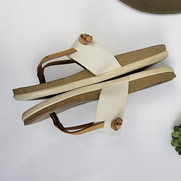 Sunjuns Shannon Flat Sandal - Picture 4 of 12